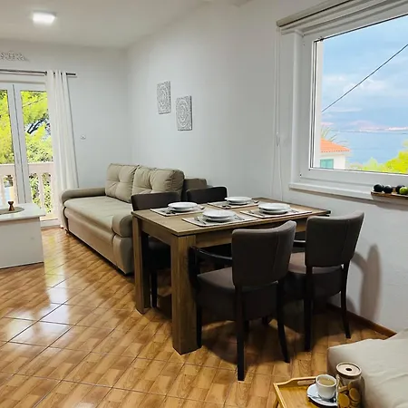 Marina Ciovo Apartment Trogir